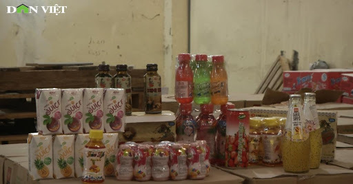 Hàng nghìn chai nước ngọt, nước giải khát hết hạn được phù phép thành sản phẩm mới