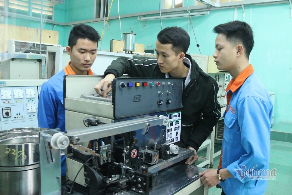 Tổng cục Giáo dục nghề nghiệp điều chỉnh thời gian tổ chức 3 cuộc thi