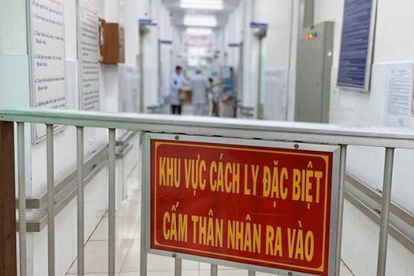Việt Nam còn 81 ca nghi nhiễm Covid-19, giám sát hơn 6.000 người