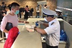 Vietnamese leave South Korea amid virus fears