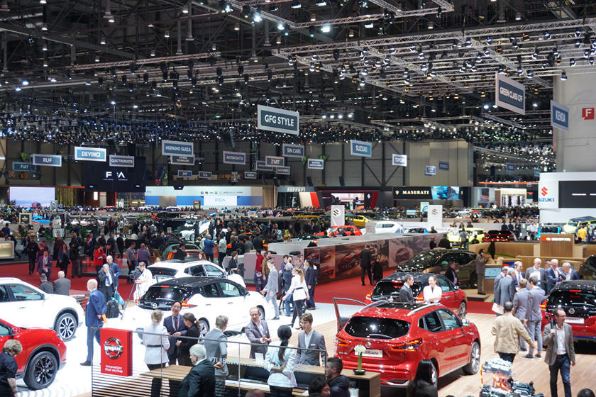 Geneva Motor Show bị hủy bỏ, các hãng tìm cách ra mắt xe mới