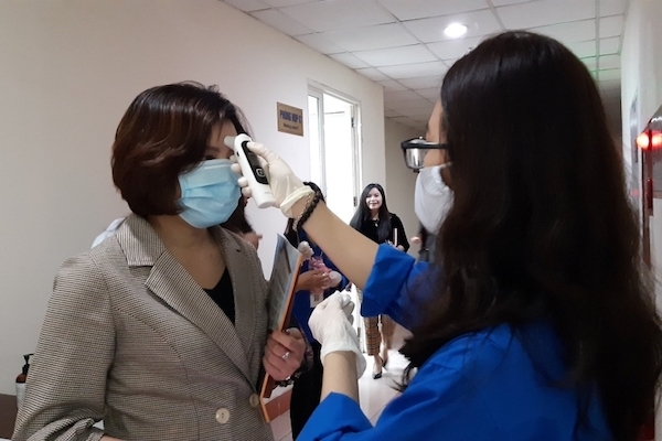 Các trường ĐH kéo dài thời gian nghỉ đến giữa hoặc cuối tháng 3