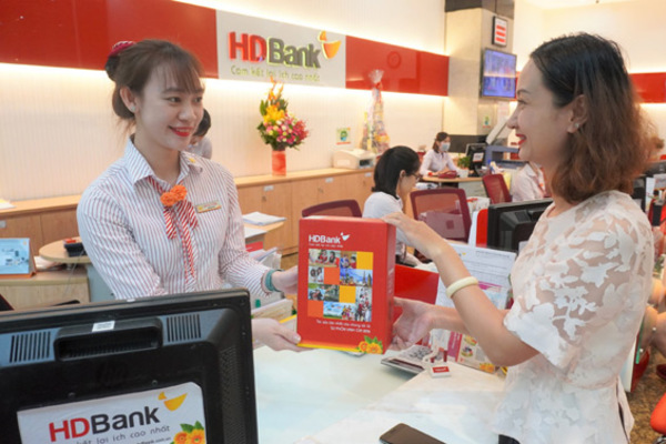 8/3 ngập tràn quà tặng ở HDBank