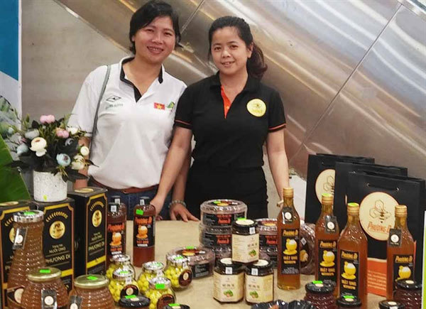 Sweet start-up brings Central Highlands honey to the world