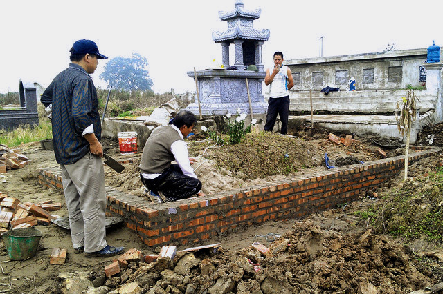 'Chi phí hoả táng chỉ vài triệu, rẻ hơn bốc mộ rất nhiều'