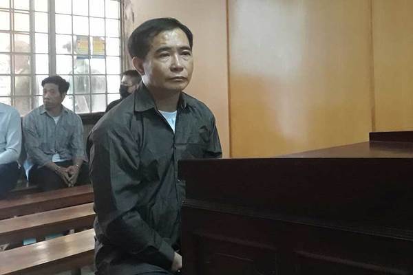 Trộm điện thoại Vertu trong chùa Vĩnh Nghiêm, chồng đưa vợ vào vòng lao lý