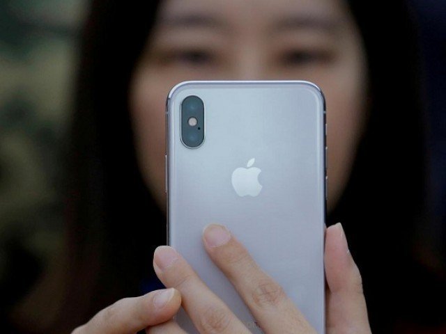 Apple cắn răng trả 500 triệu USD cho người dùng iPhone cũ