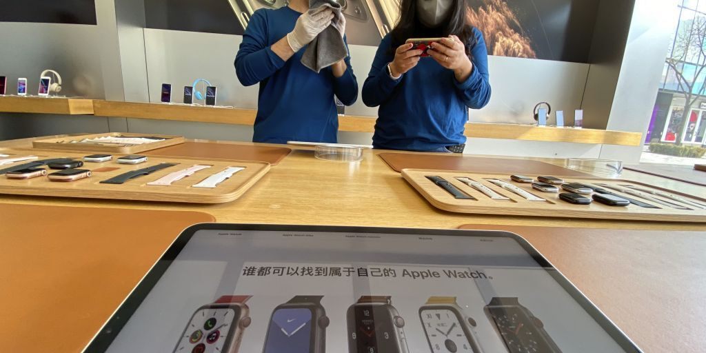 Cổ phiếu Apple bất ngờ tăng vọt bất chấp lo ngại dịch Covid-19