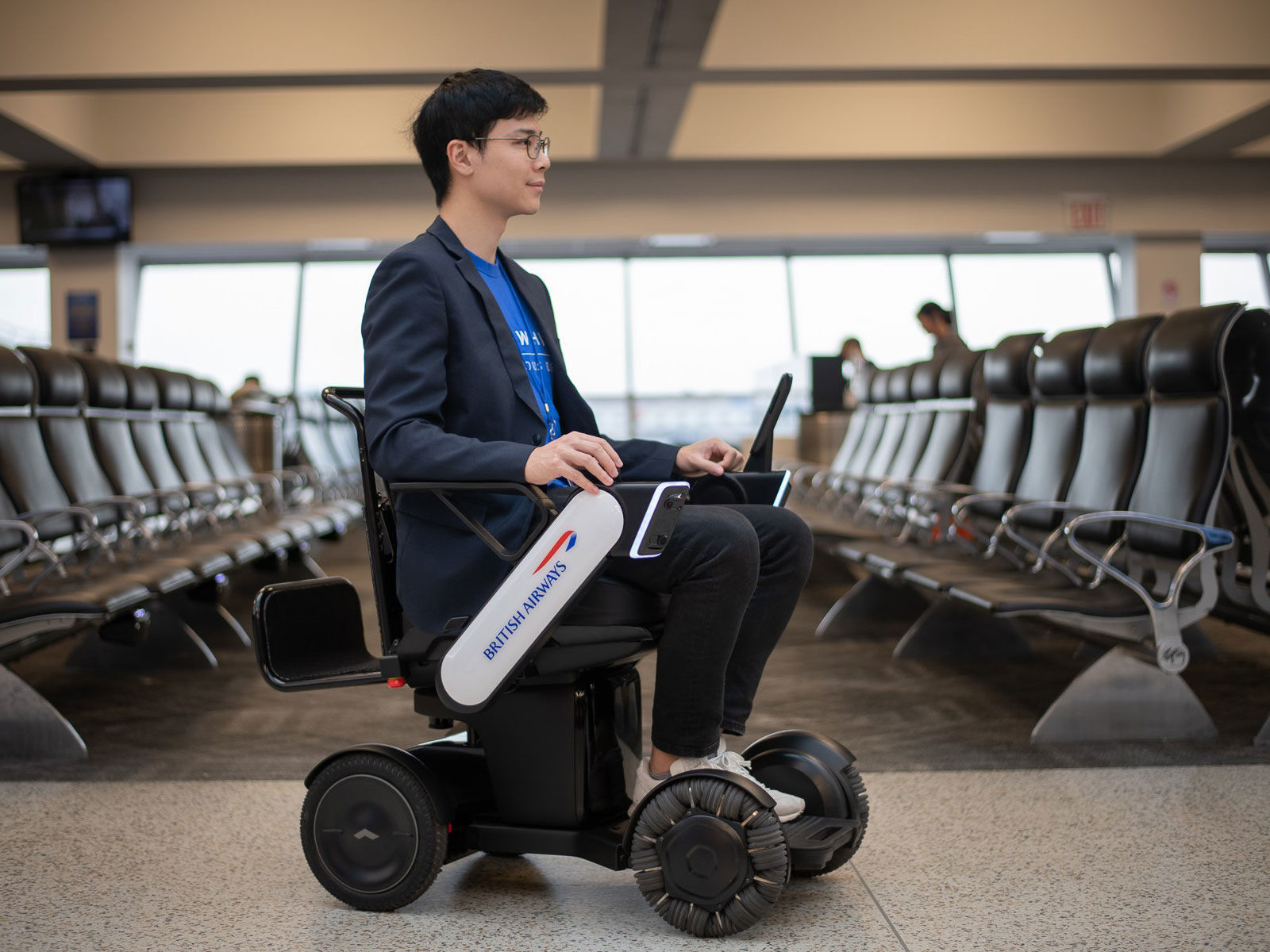 British Airways thử nghiệm xe đẩy tự lái tại sân bay