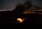 Cháy lớn trong KCN cảng Cát Lái, trăm cảnh sát nỗ lực dập lửa