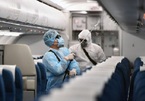 Bác sĩ nói gì về "đi chung máy bay với người nhiễm Covid – 19"?