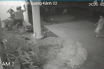 Bắt 2 thanh niên mang hung khí xông vào biệt thự ở Đà Nẵng đập phá