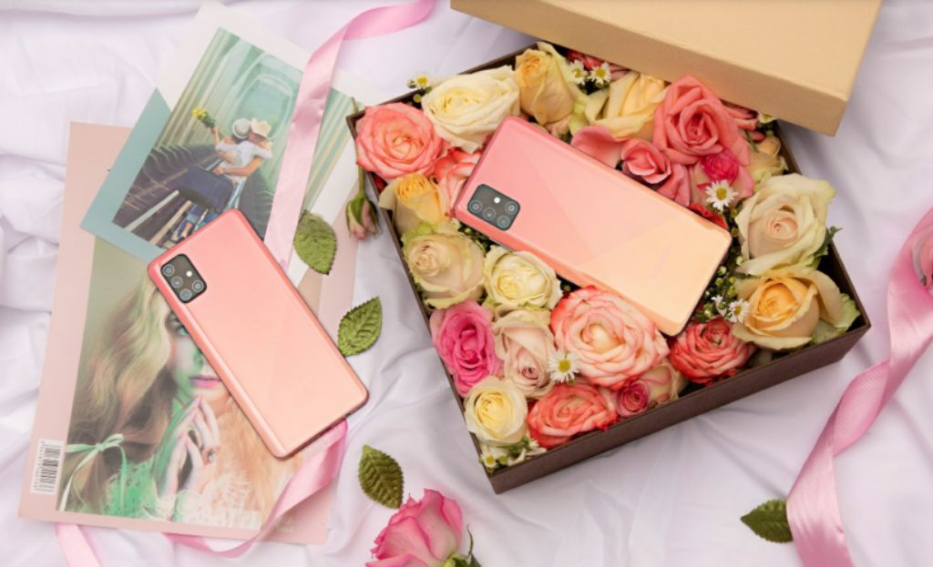 Galaxy A71 và A51 hồng Crush Trendy, quà tặng ‘đốn tim’ chị em ngày 8/3