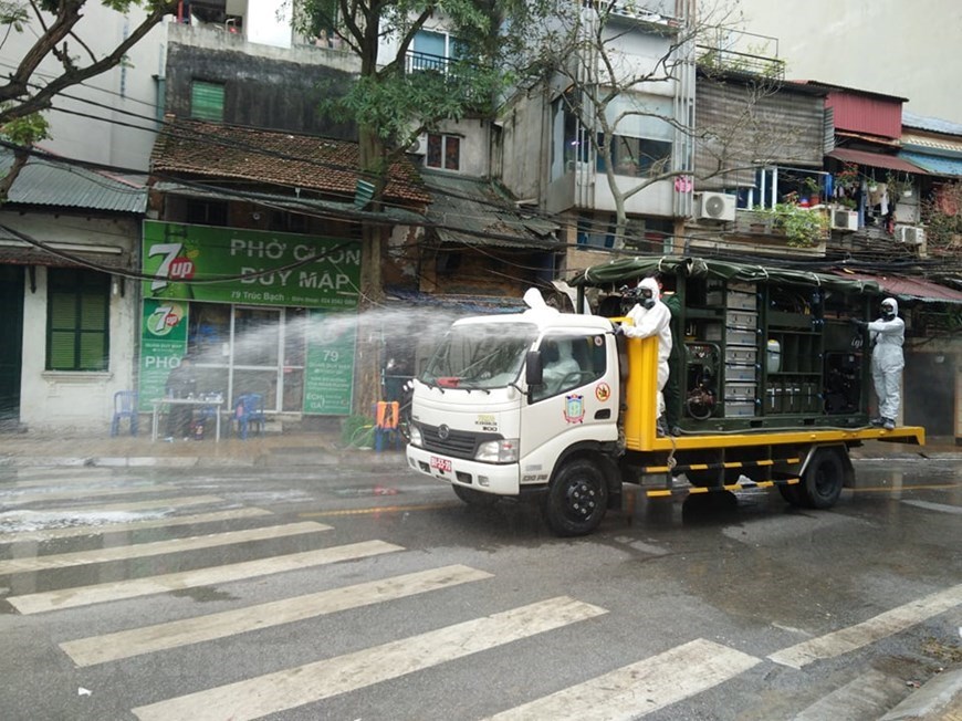 Hanoi's Truc Bach Street sterilised after COVID-19 patient discovered