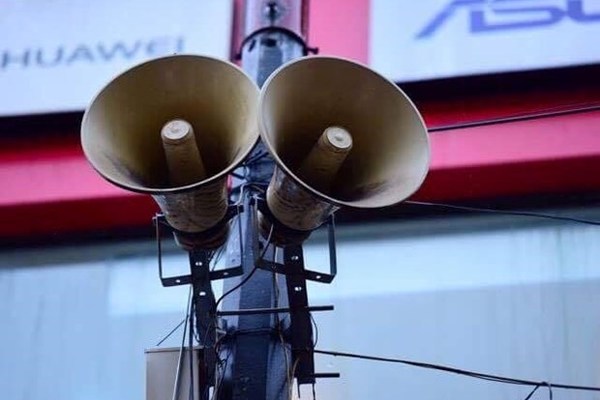 Loudspeakers transmit COVID-19 developments in Vietnam