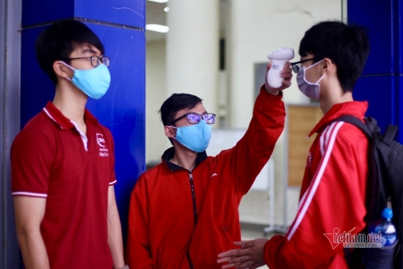 Nhiều trường đại học cho sinh viên học trực tiếp từ tháng 4