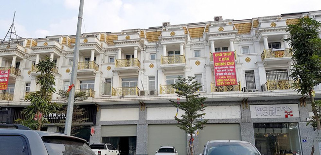 Mặt bằng cho thuê giảm giá mạnh vẫn ế