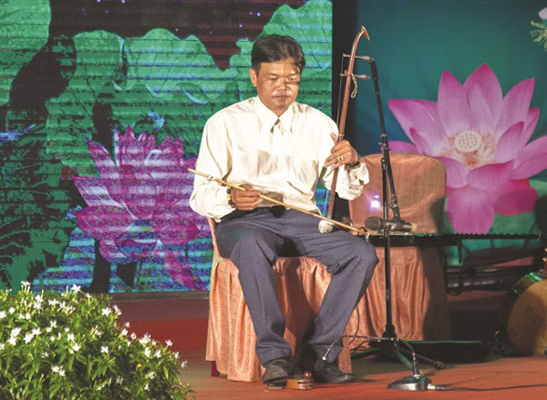 HCM City launches program to promote tai tu music