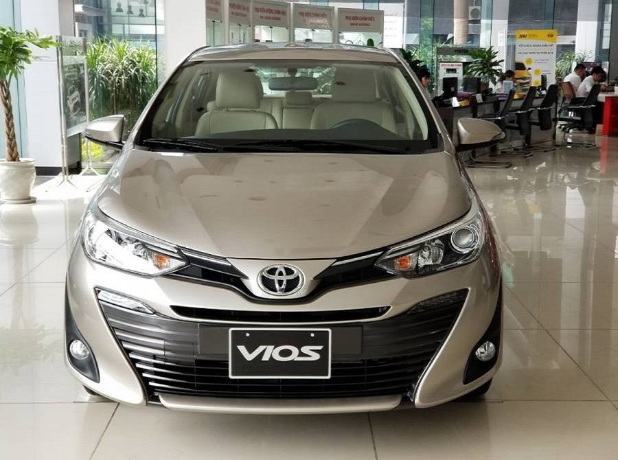 10 xe hot nhất tháng 2: Toyota Vios tăng mạnh, Xpander dậm chân tại chỗ