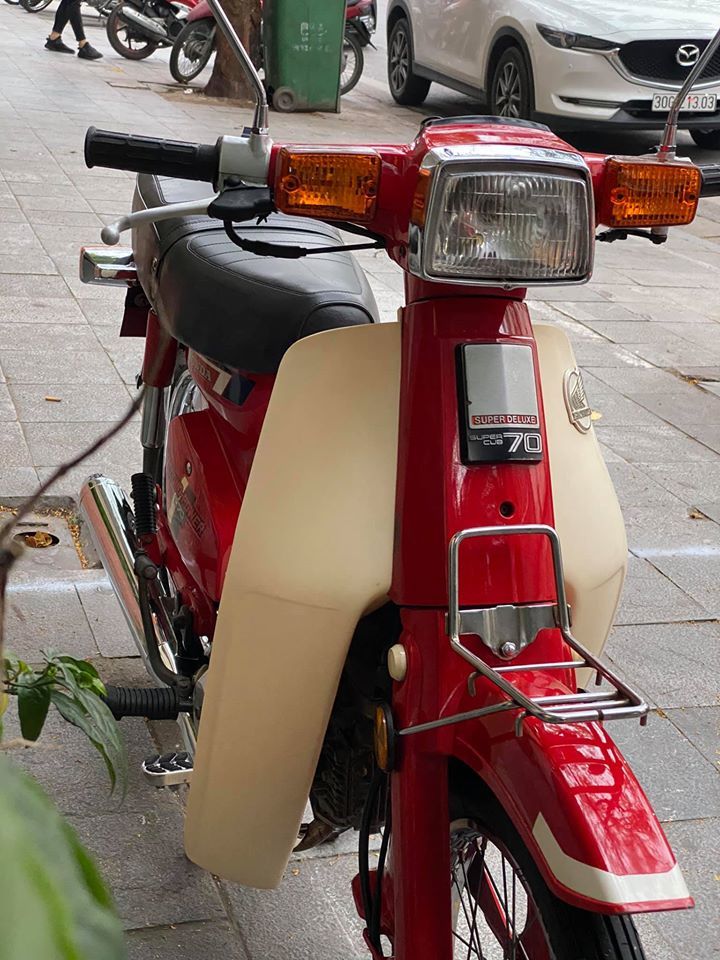 Xe máy huyền thoại từng khiến dân Việt mê mẩn Honda DD đời 1998 vẫn có  giá 700 triệu đồng