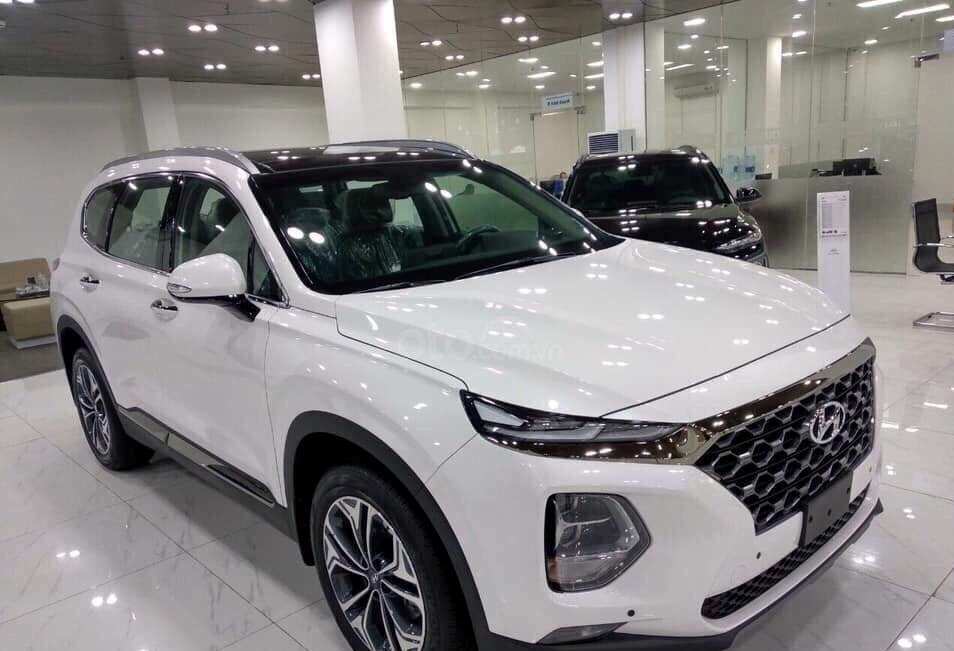 Xe SUV tháng 2: Ra sức giảm giá vẫn tụt doanh số