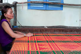 Binh Dinh moves to develop sedge mat brand