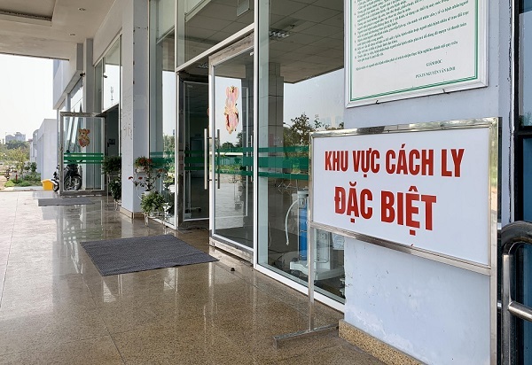 Một bệnh nhân Covid-19 ở Hà Nội phải thở máy