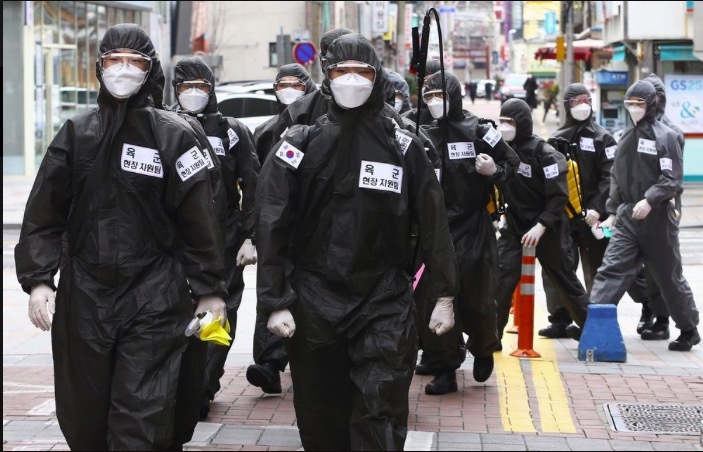 Hơn 100 người chết/ngày vì Covid-19 ở Tây Ban Nha, các nước cấp tập thêm loạt biện pháp chặn dịch