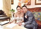 Covid-19: Diễn viên nổi tiếng TVB và bạn trai đại gia cưới online