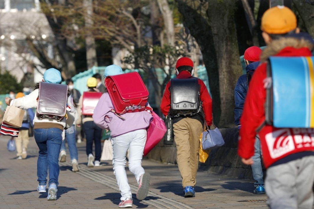 Trường tiểu học và trung học Nhật Bản bắt đầu mở cửa trở lại