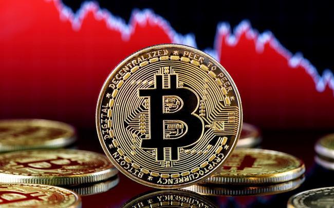 Bitcoin xuống dưới 5.000 USD