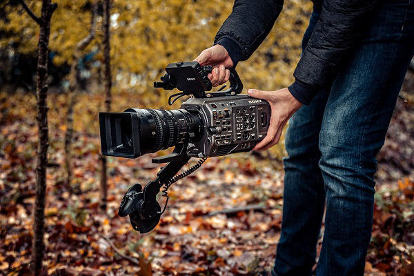 Sony PXW-FX9 - đạt chuẩn ‘cận máy quay điện ảnh’