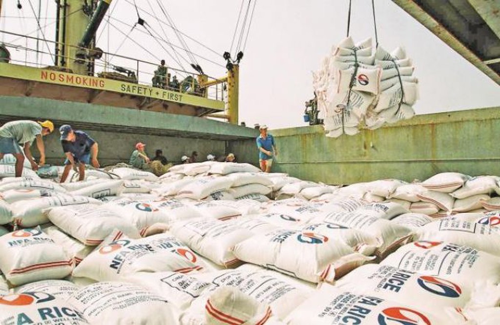 Việt Nam lần đầu tiên phải nhập gạo từ Ấn Độ