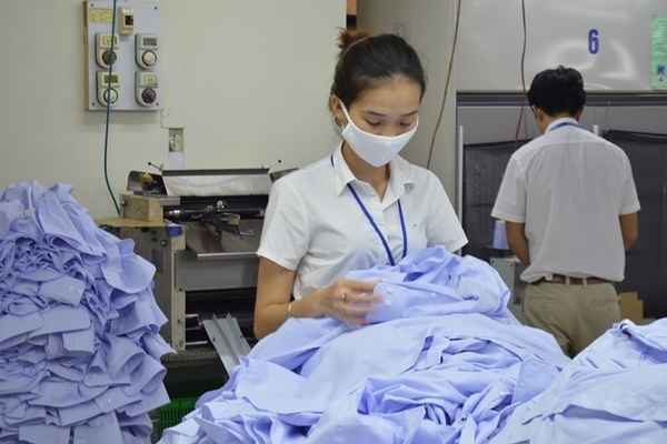 Một tháng thông 'cao tốc' tới EU, nhiều hàng được hưởng ưu đãi