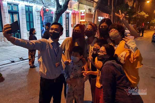 Gỡ phong tỏa phố Trúc Bạch, trừ nhà nữ bệnh nhân thứ 17