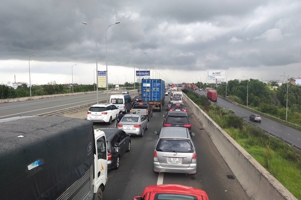 Đón đầu sân bay Long Thành, đường cao tốc được đề xuất làm 12 làn xe