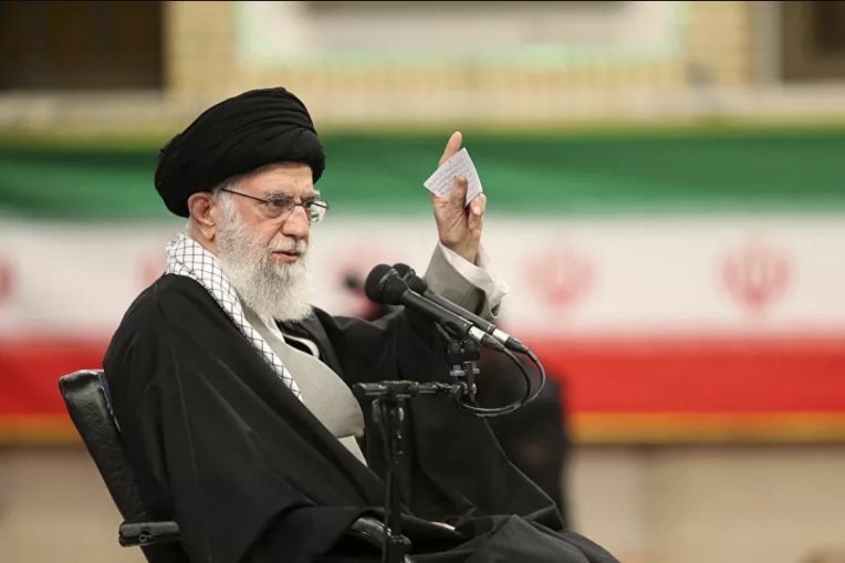 Mỹ đề nghị giúp chống dịch, Iran thấy 'lạ lùng'