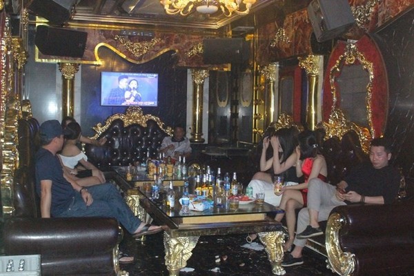 Nhóm người sử dụng ma túy tại quán karaoke ở Hải Phòng, có thư ký tòa án