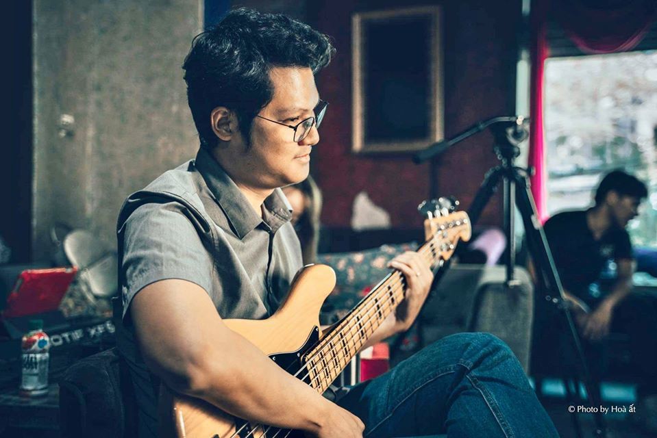 Covid-19: 'Cười lên Việt Nam' - ca khúc viết giữa đêm của nhạc sĩ Thanh Bình