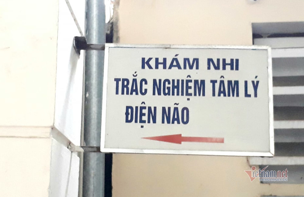 Phía sau chuyện nữ sinh học giỏi, xinh đẹp phải nhập viện tâm thần