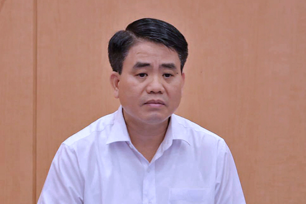 Chủ tịch Hà Nội: Khu cách ly không nhận đồ ăn, đồ dùng người nhà gửi