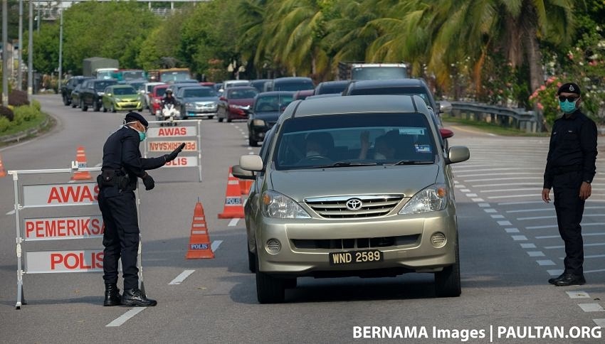 Malaysia ban hành lệnh “1 người 1 xe” nhằm đối phó với Covid-19