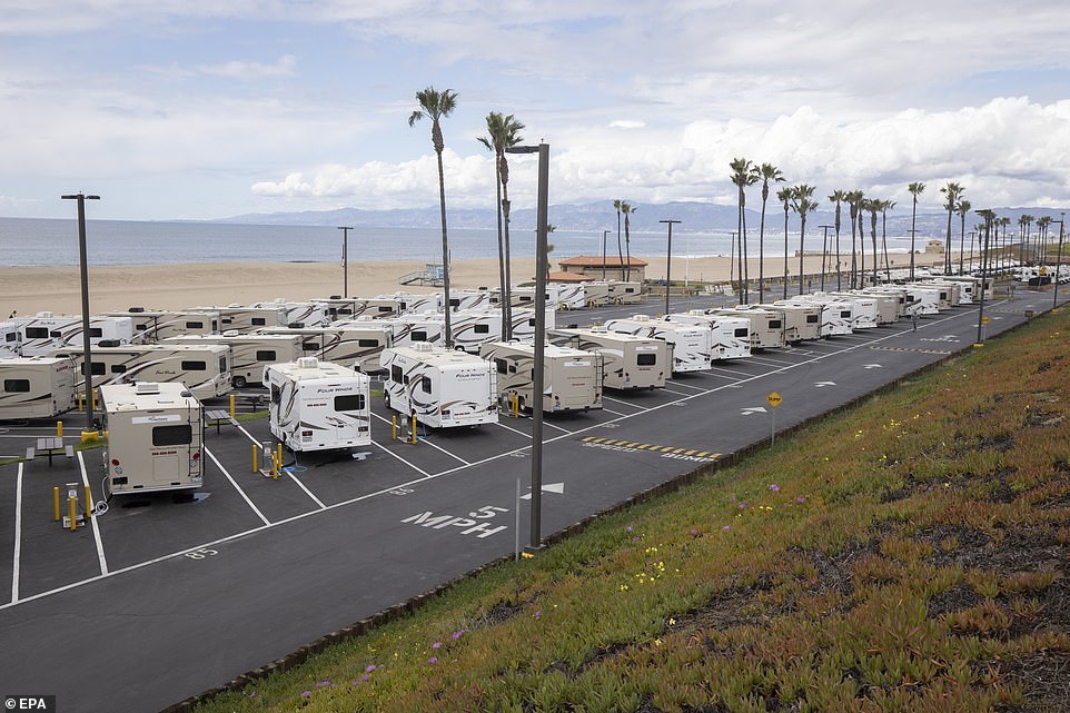 Dịch Covid-19: California tính thuê nhà xe di động cho người vô gia cư