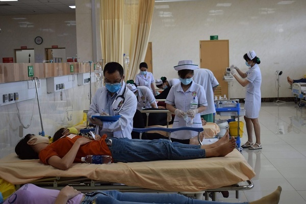 Hơn 150 công nhân ở Đồng Nai nhập viện nghi ngộ độc thực phẩm