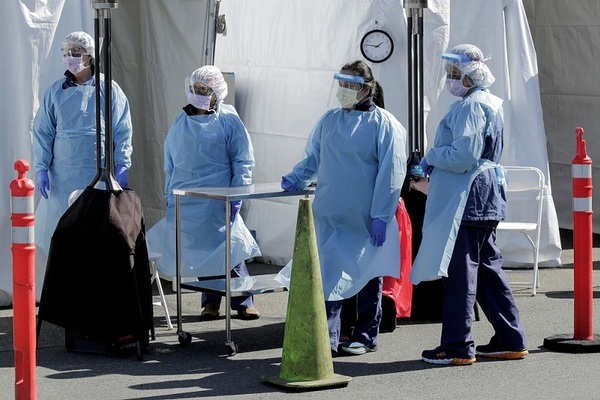 Số ca tử vong quá 1.000, Mỹ đe xử tội khủng bố kẻ cố tình lây lan Covid-19