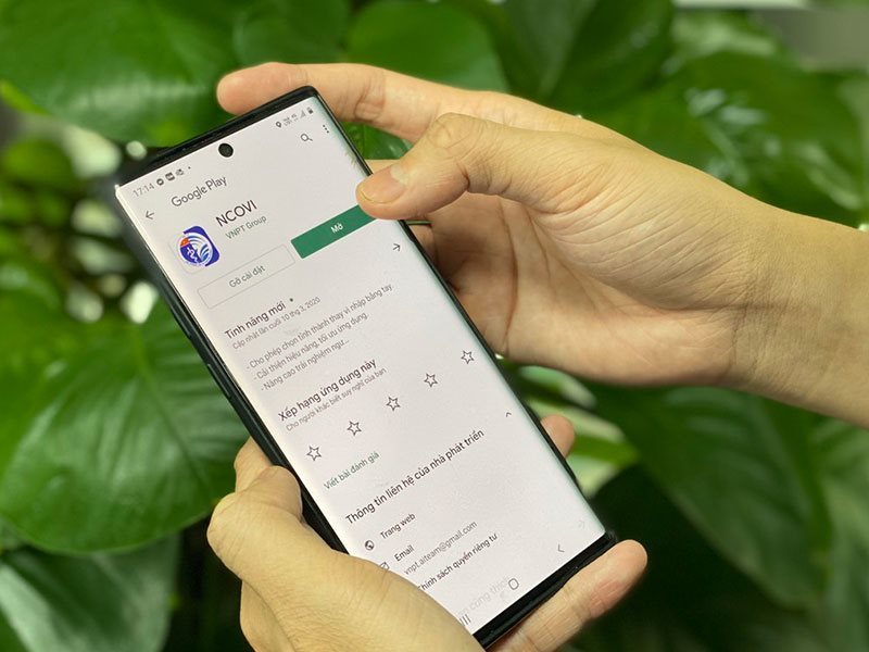 Các trường trên cả nước hướng dẫn giảng viên, sinh viên khai báo y tế qua app NCOVI