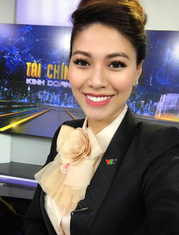 BTV Ngọc Trinh: Mỹ nhân xinh đẹp, sành điệu nhất nhì VTV