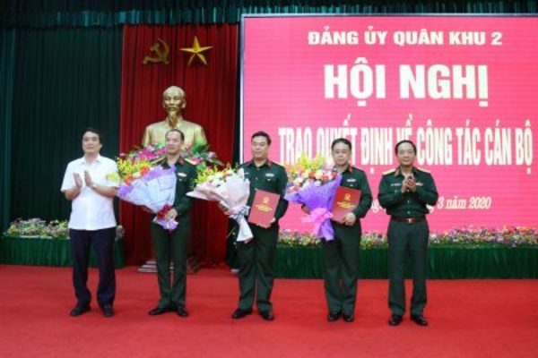 Bộ Quốc phòng bổ nhiệm 2 Chính ủy