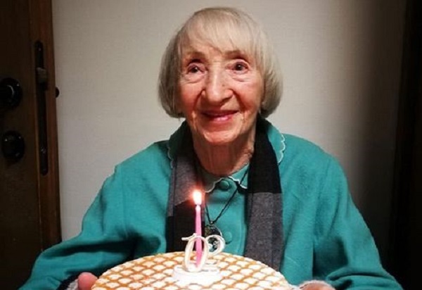 Cụ bà mắc Covid-19 hồi phục thần kỳ, 1 ngày sau xuất viện đón sinh nhật tuổi 103