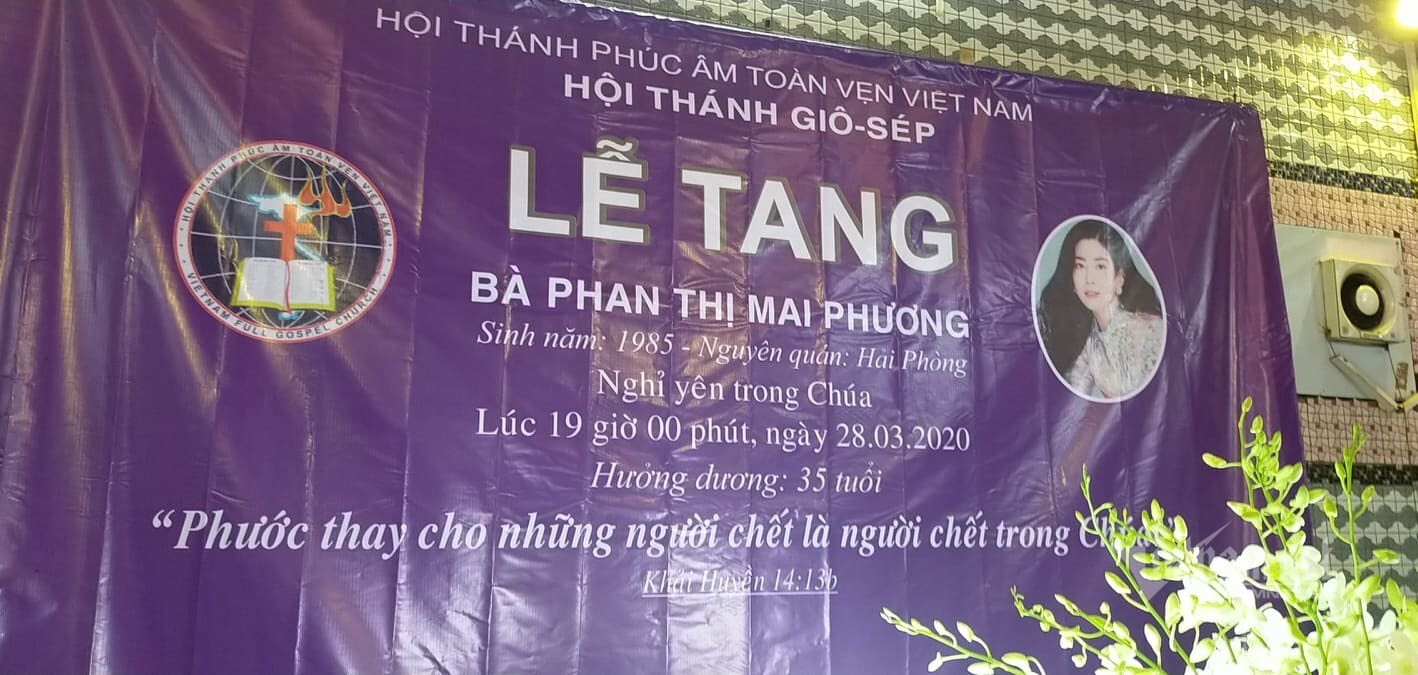 Hình ảnh đầu tiên trong lễ tang diễn viên Mai Phương